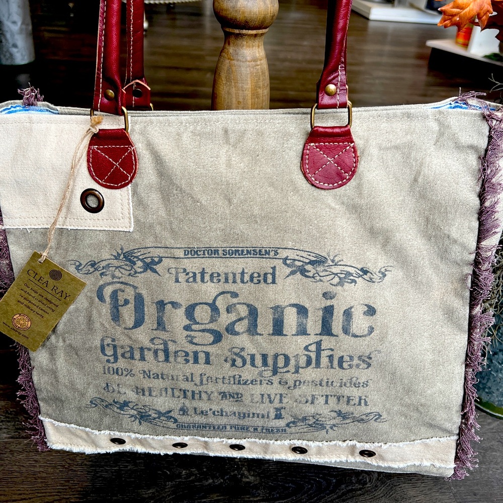 NWT Clea Ray Canvas Bag